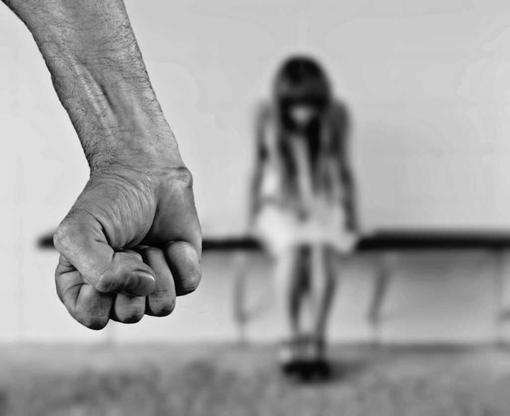 « Balance ton bar » : à propos de la multiplication des viols avec usage de stupéfiants